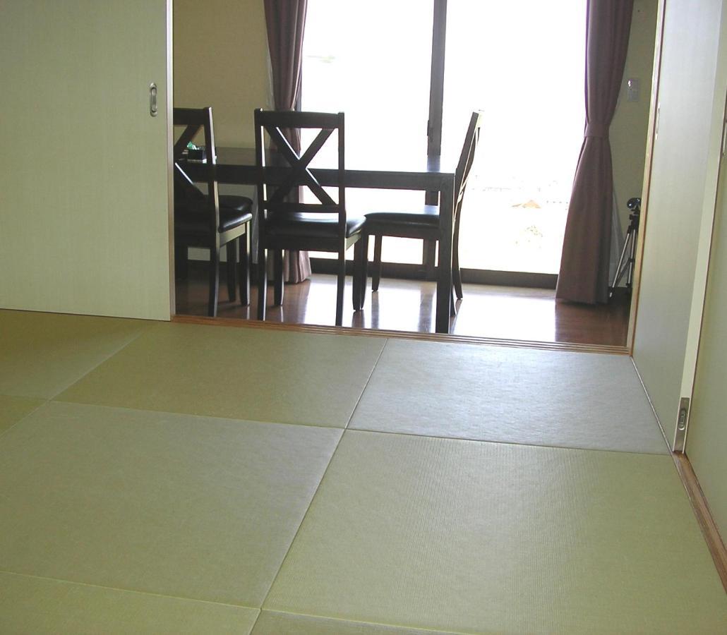 民泊コスモス Apartment Toyama Ngoại thất bức ảnh
